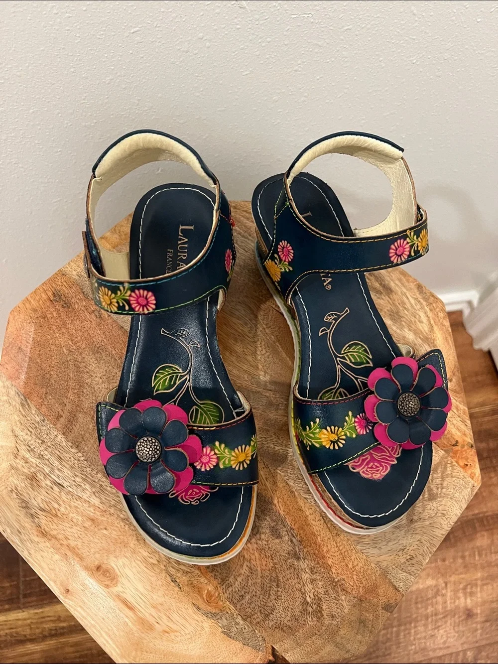 Laura Vita Avita Navy Floral Wedge Sandals with Pink Flower Accent. France